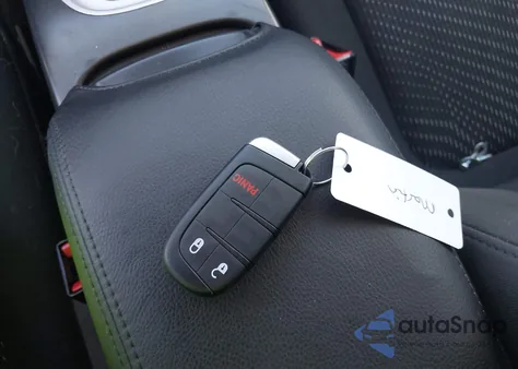 2018 Dodge Journey Se z USA, uszkodzony, nr VIN 3C4PDCABXJT257482